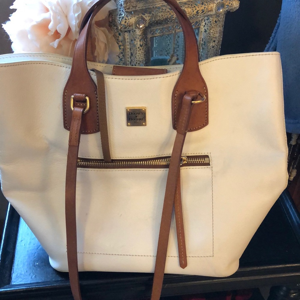 Dooney and Bourke Raleigh Jenny tote